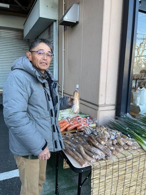 本日は年内さいごの農家さんのお野菜販売日🥗✨　～大阪　寝屋川　お米屋さん～